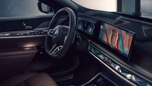 BMW Serije 7 Protection G73 unutrašnjost BMW Serija 7 G73 unutrašnjost komandna tabla i volan