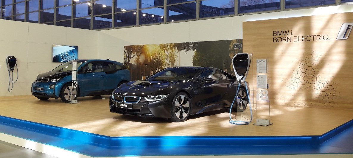 i3i8 i3i8