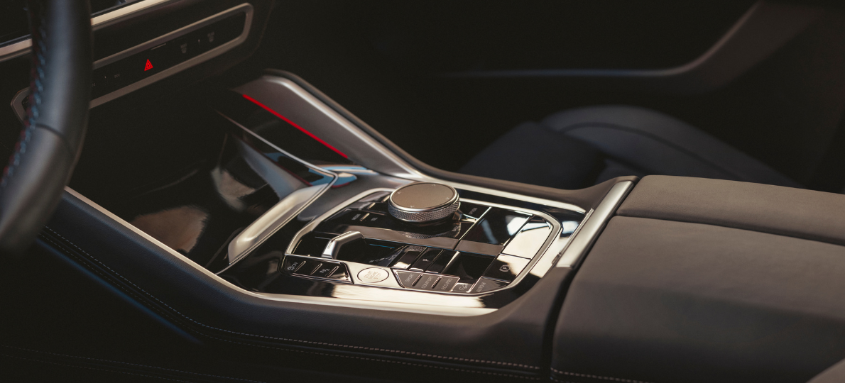 Predstavljeni novi BMW X5 i BWM X6 modeli Predstavljeni novi BMW X5 i BWM X6 modeli