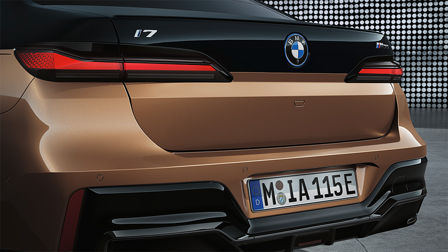 BMW i7 M70 xDrive Sedan G70 M zadnji spojler