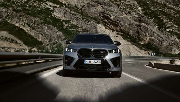 BMW X6 M Competition F96 2023 8-stepeni M Steptronic Sport menjač sa Drivelogic-om