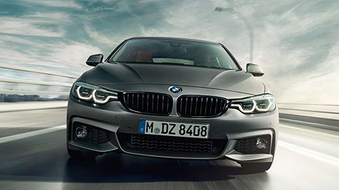 BMW serija 4 BMW Gran Coupé serija 4 F36 pogled spreda u vožnji