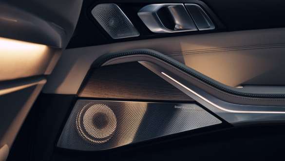 Bowers & Wilkins Diamond surround sound sistem Zvučnik na panelu prednjih vrata BMW X7 G07 LCI